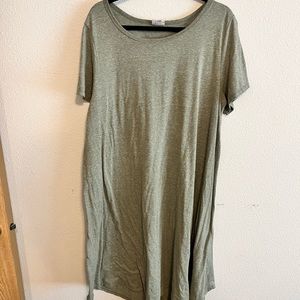 3x lularoe Carly in save green